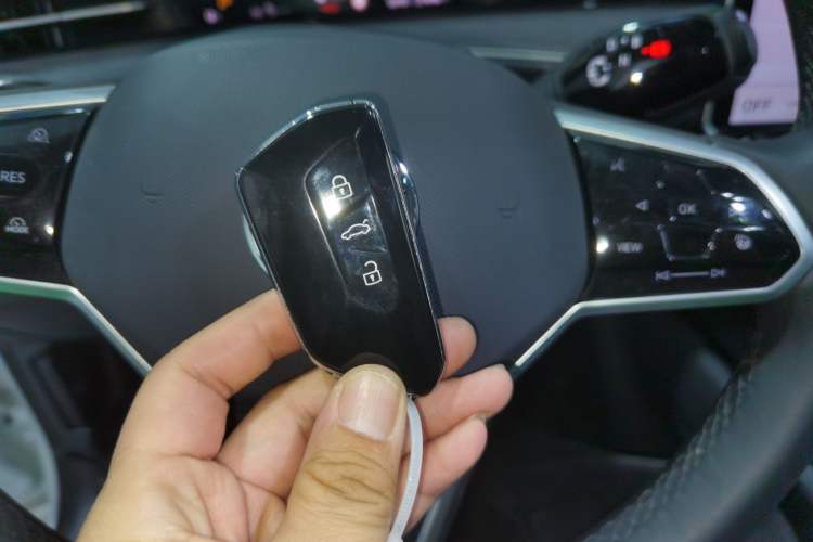 Used Volkswagen ID.7 VIZZION 2024 PRO Model Interior 1