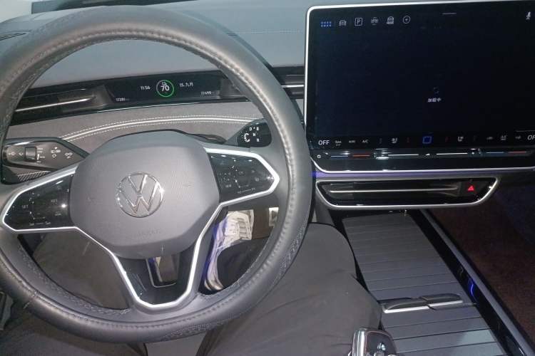 Used Volkswagen ID.7 VIZZION 2024 PRO Model Interior 3