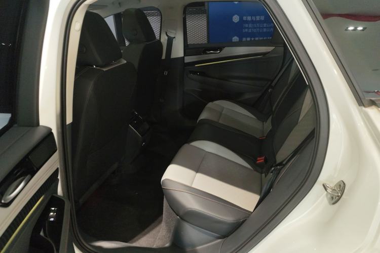 Used Volkswagen ID.7 VIZZION 2024 AIR model Interior 4