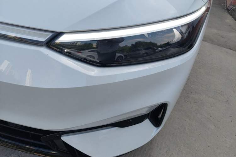 Used Volkswagen ID.7 VIZZION 2024 First Edition Left Front Headlight