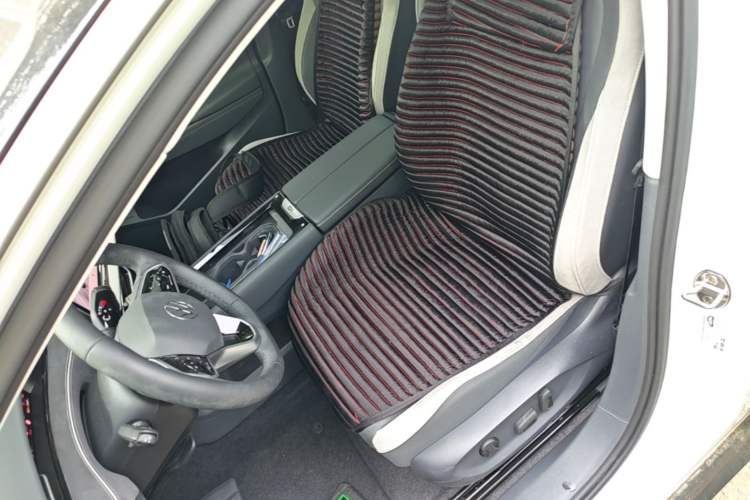 Used Volkswagen ID.7 VIZZION 2024 PRO Model Left Front Seat