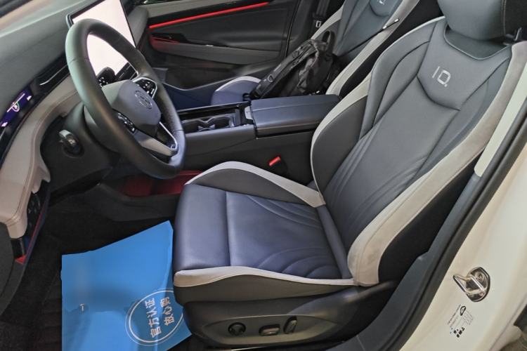 Used Volkswagen ID.7 VIZZION 2024 AIR model Left Front Seat