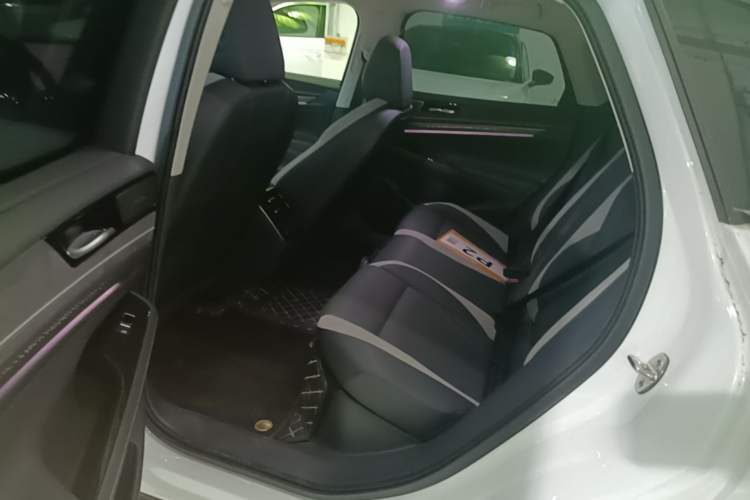 Used Volkswagen ID.7 VIZZION 2024 PRO Model Left Rear Seat