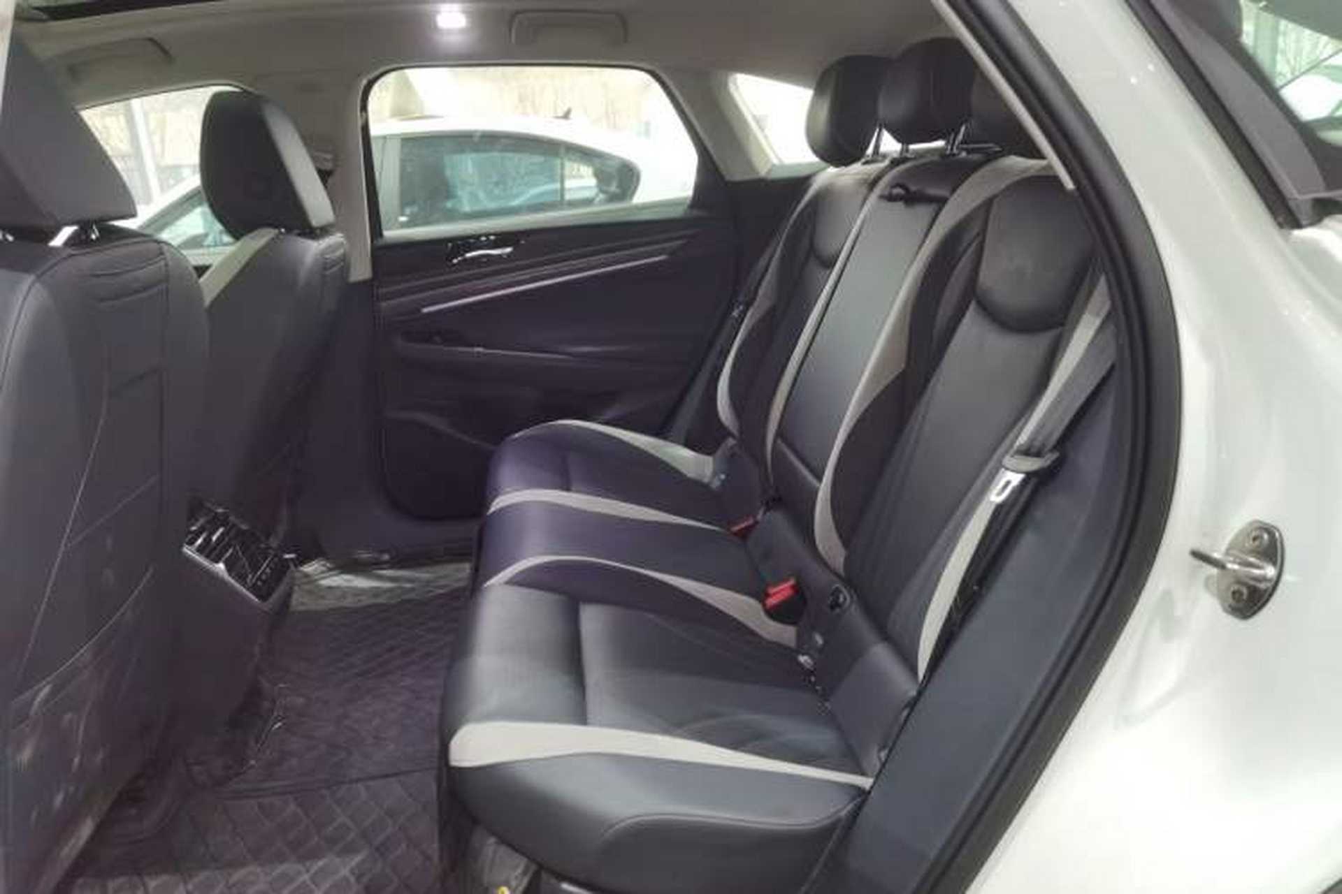 Used Volkswagen ID.7 VIZZION 2024 PRO Model Left Rear Seat