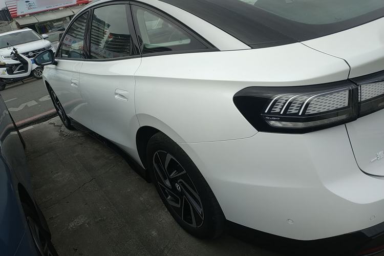 Used Volkswagen ID.7 VIZZION 2024 First Edition Left Side