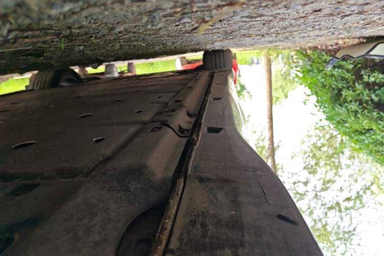 Used Volkswagen ID.7 VIZZION 2024 PRO Model Left Side Sill