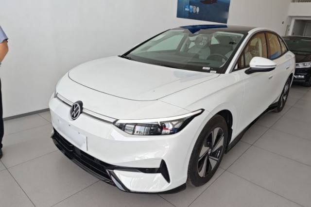 Used Volkswagen ID.7 VIZZION 2024 AIR model