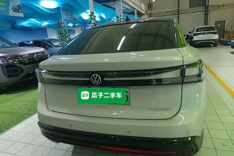 Used Volkswagen ID.7 VIZZION 2024 PRO Model Rear