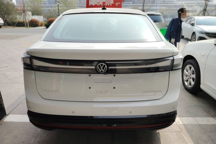 Used Volkswagen ID.7 VIZZION 2024 AIR model Rear