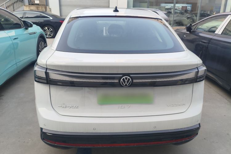 Used Volkswagen ID.7 VIZZION 2024 AIR model Rear