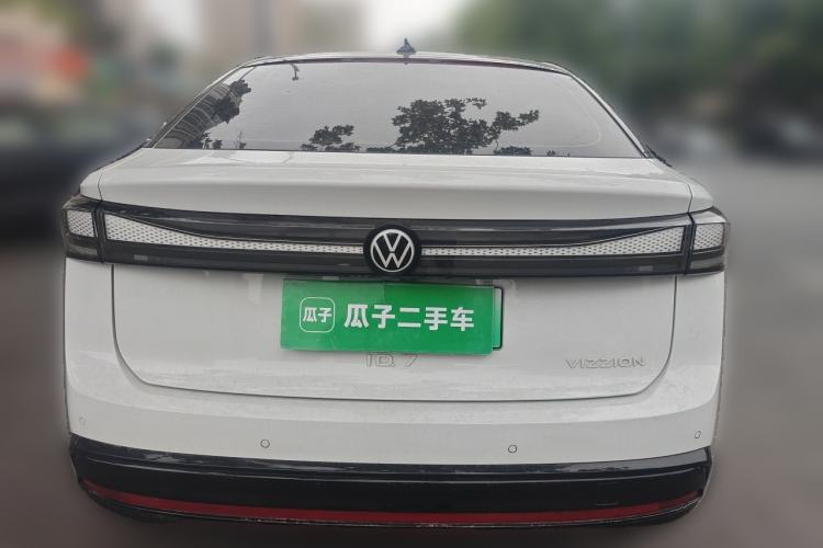 Used Volkswagen ID.7 VIZZION 2024 AIR model Rear