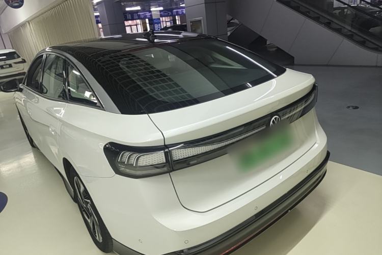 Used Volkswagen ID.7 VIZZION 2024 First Edition Rear Left 45 Deg