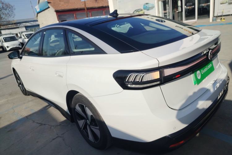 Used Volkswagen ID.7 VIZZION 2024 AIR model Rear Left 45 Deg