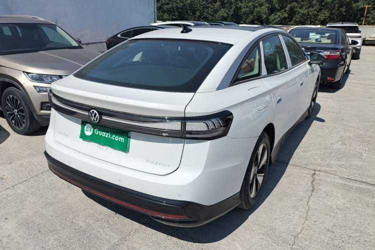Used Volkswagen ID.7 VIZZION 2024 AIR model Rear Right 45 Deg