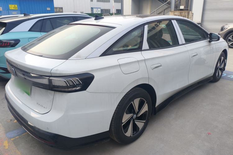 Used Volkswagen ID.7 VIZZION 2024 AIR model Rear Right 45 Deg