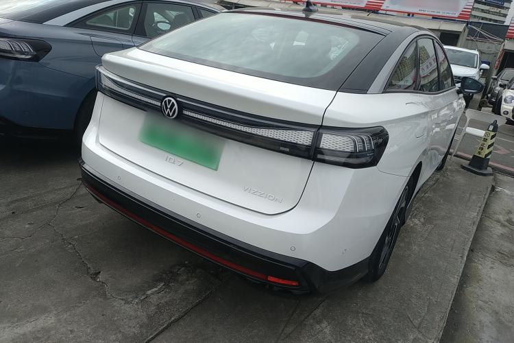 Used Volkswagen ID.7 VIZZION 2024 First Edition Rear Right 45 Deg