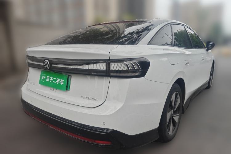 Used Volkswagen ID.7 VIZZION 2024 AIR model Rear Right 45 Deg