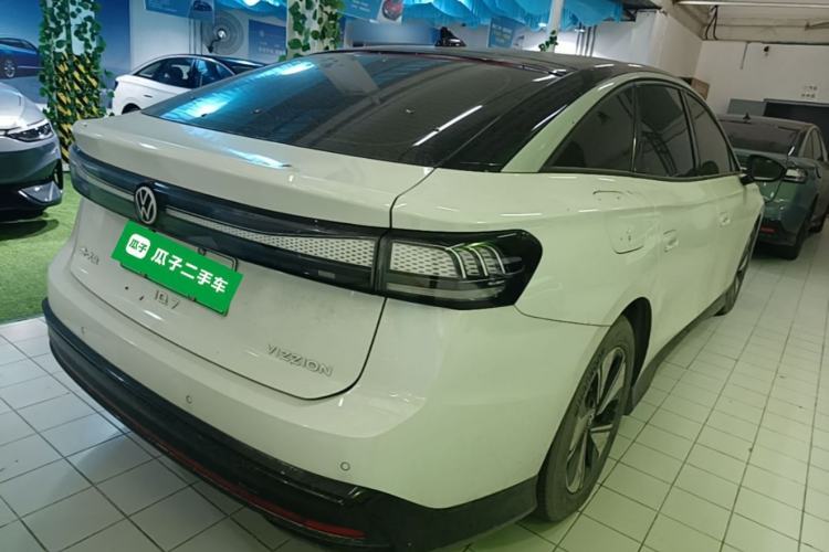 Used Volkswagen ID.7 VIZZION 2024 AIR model Rear Right 45 Deg