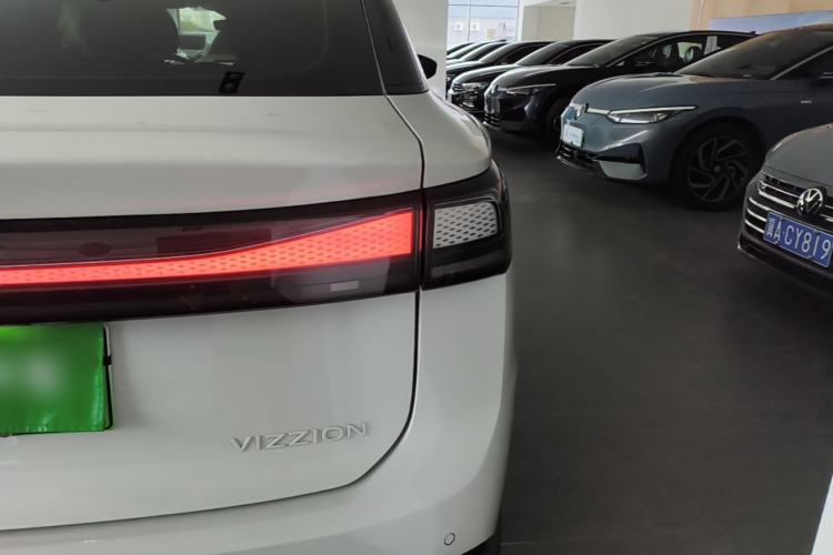 Used Volkswagen ID.7 VIZZION 2024 PRO Model Right Rear Taillight
