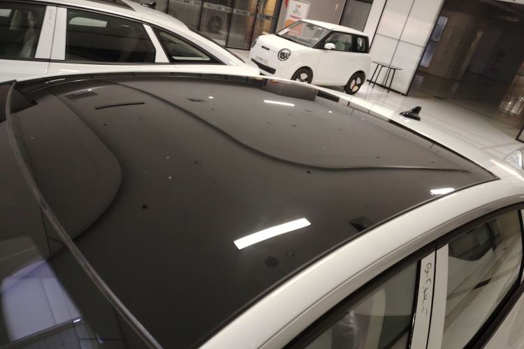 Used Volkswagen ID.7 VIZZION 2024 AIR model Roof