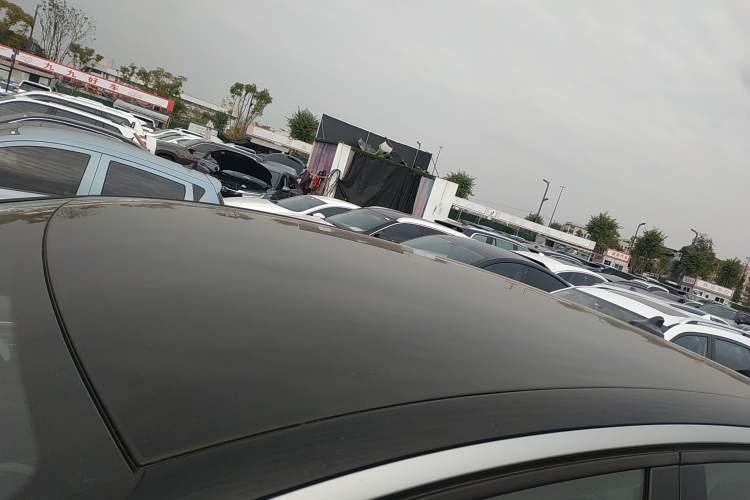Used Volkswagen ID.7 VIZZION 2024 First Edition Roof
