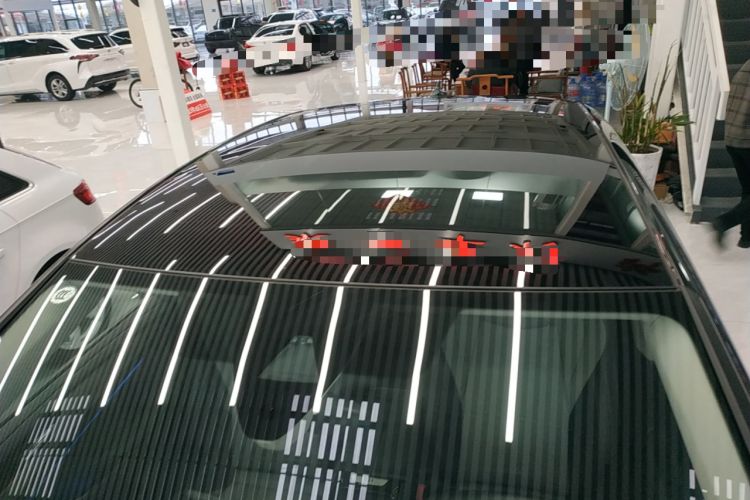 Used Volkswagen ID.7 VIZZION 2024 AIR model Roof
