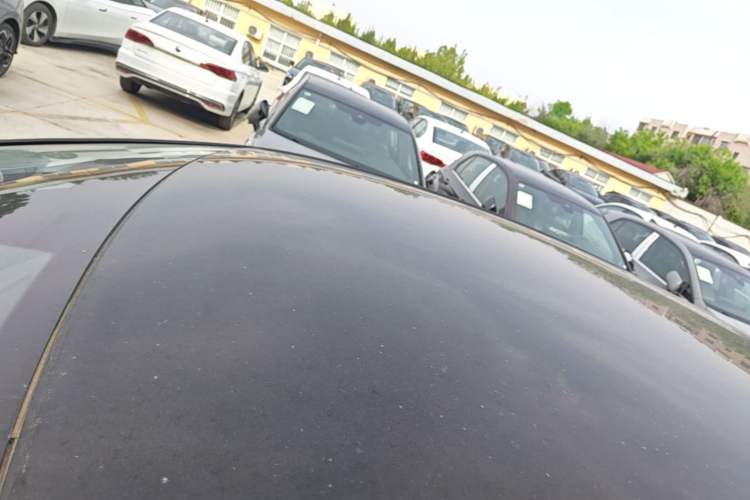 Used Volkswagen ID.7 VIZZION 2024 AIR model Roof