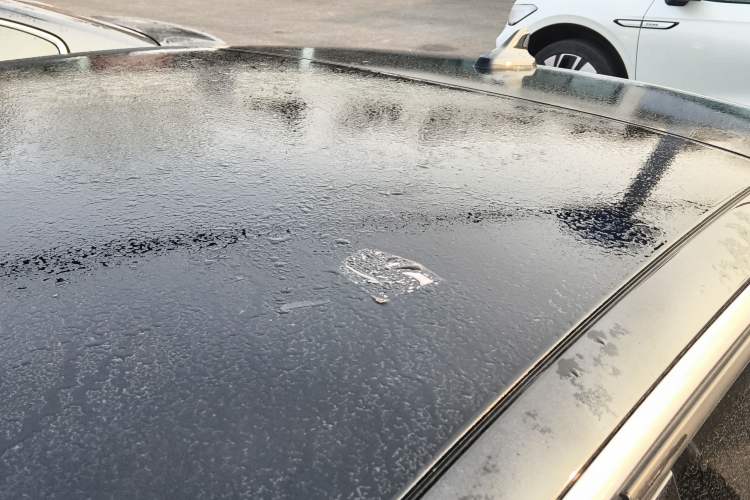Used Volkswagen ID.7 VIZZION 2024 AIR model Roof