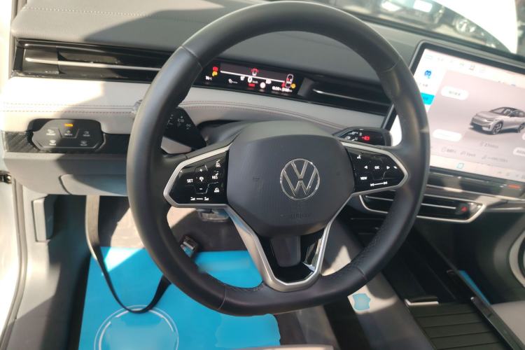 Used Volkswagen ID.7 VIZZION 2024 AIR model Steering Wheel
