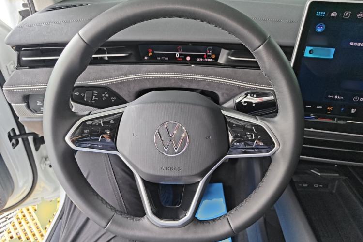 Used Volkswagen ID.7 VIZZION 2024 PRO Model Steering Wheel
