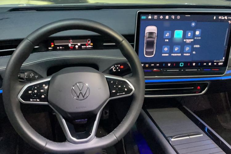 Used Volkswagen ID.7 VIZZION 2024 PRO Model Steering Wheel