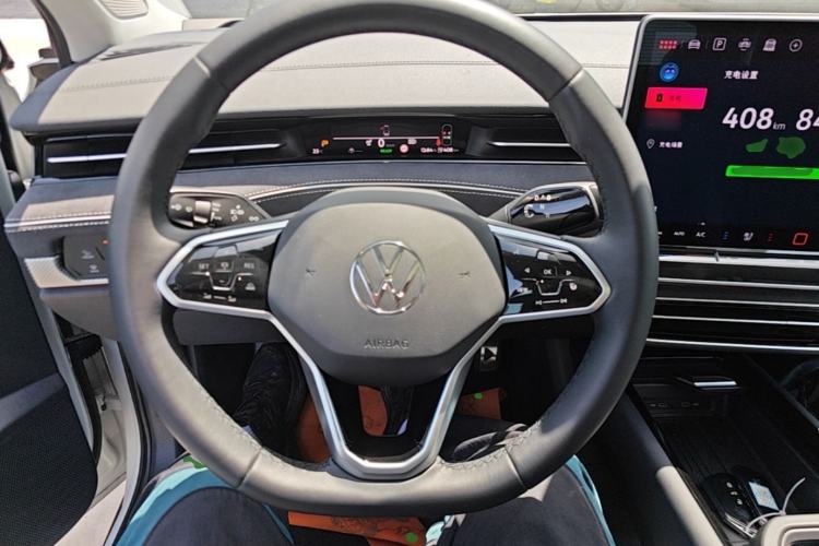 Used Volkswagen ID.7 VIZZION 2024 PRO Model Steering Wheel