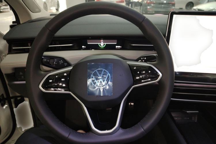 Used Volkswagen ID.7 VIZZION 2024 AIR model Steering Wheel