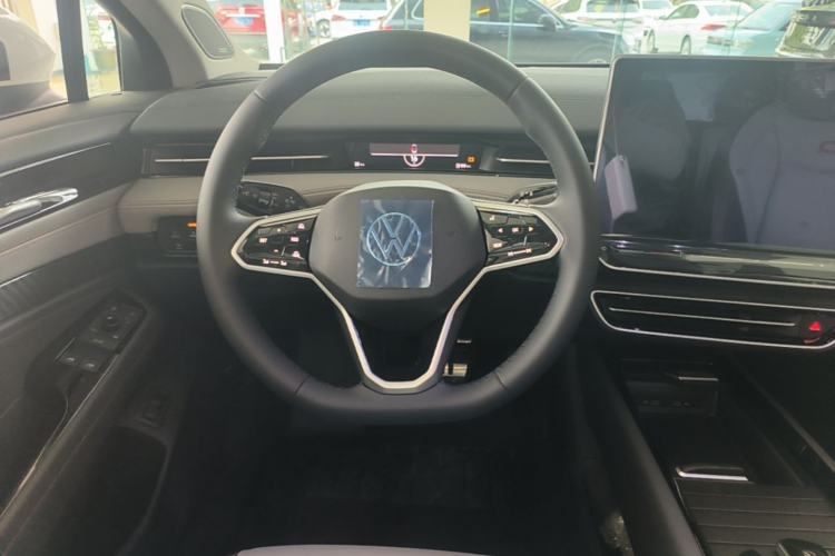 Used Volkswagen ID.7 VIZZION 2024 AIR model Steering Wheel