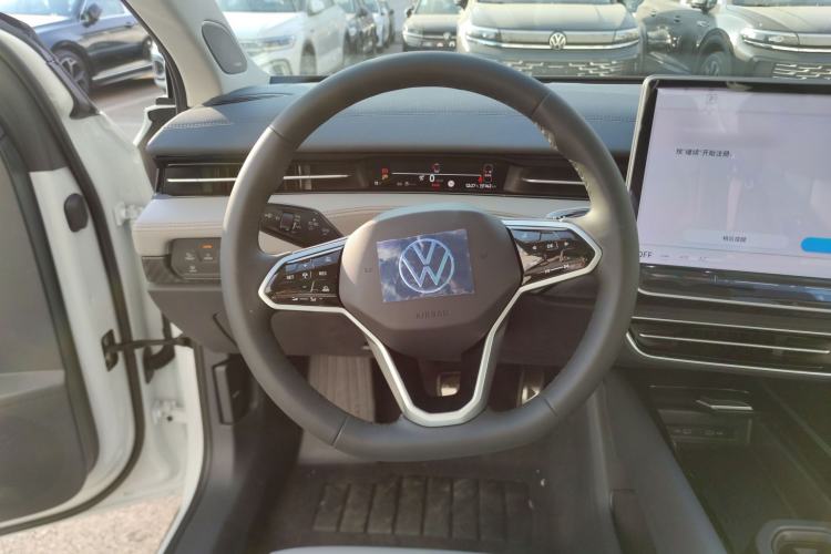 Used Volkswagen ID.7 VIZZION 2024 AIR model Steering Wheel