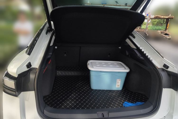 Used Volkswagen ID.7 VIZZION 2024 PRO Model Trunk