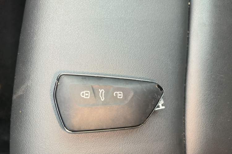 Used Volkswagen ID.7 VIZZION 2024 First Edition Vehicle Key