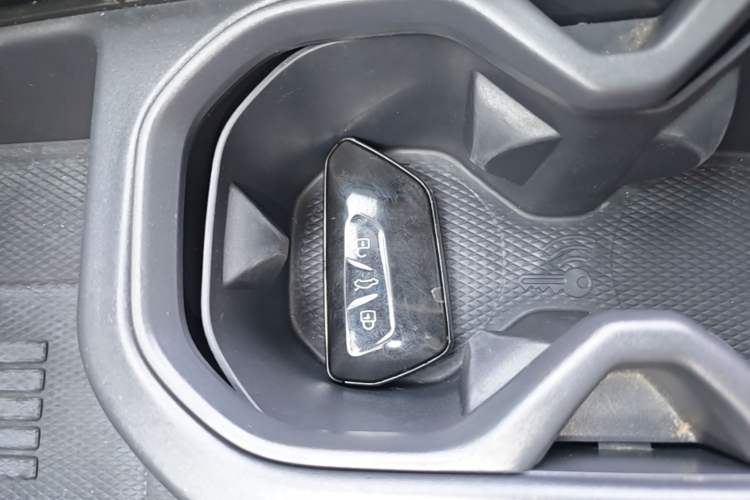 Used Volkswagen ID.7 VIZZION 2024 AIR model Vehicle Key
