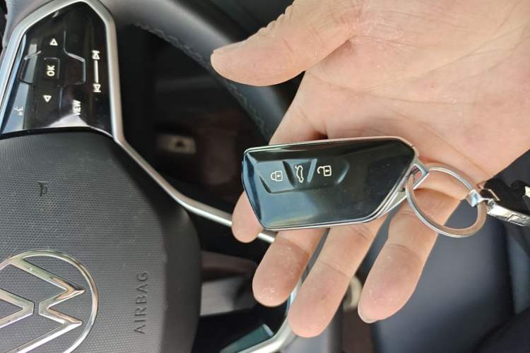 Used Volkswagen ID.7 VIZZION 2024 First Edition Vehicle Key