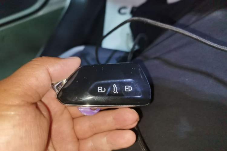 Used Volkswagen ID.7 VIZZION 2024 PRO Model Vehicle Key