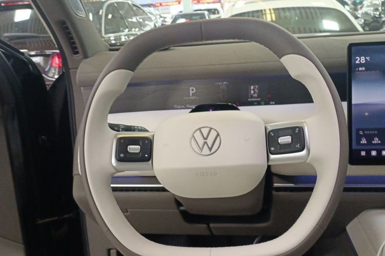 Used Volkswagen ID.ERA 9X 2026 Model Max Four-Wheel Drive Edition Steering Wheel