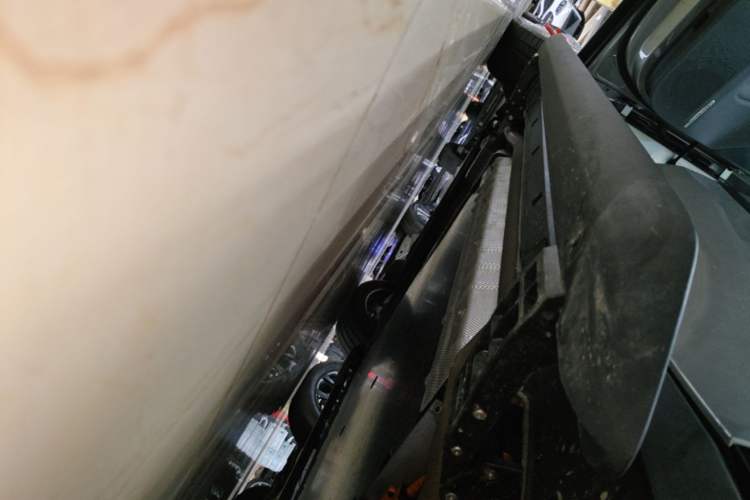 Used Volkswagen ID.ERA 9X 2026 Model Ultra Four-Wheel Drive Edition Left Side Sill