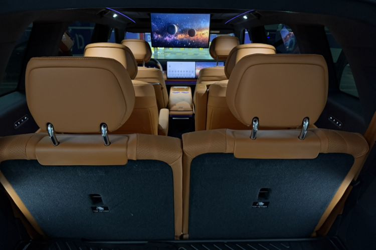 Used Volkswagen ID.ERA 9X 2026 Model Max Four-Wheel Drive Edition Interior 12
