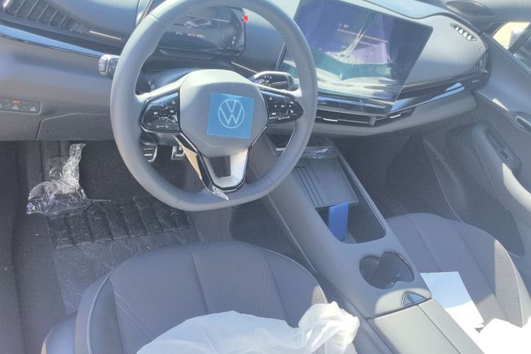 Used Volkswagen ID.UNYX 2025 Pure Model Interior 2