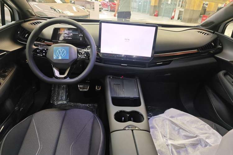 Used Volkswagen ID.UNYX 2024 Revised Pro Long-Range Version Interior 1