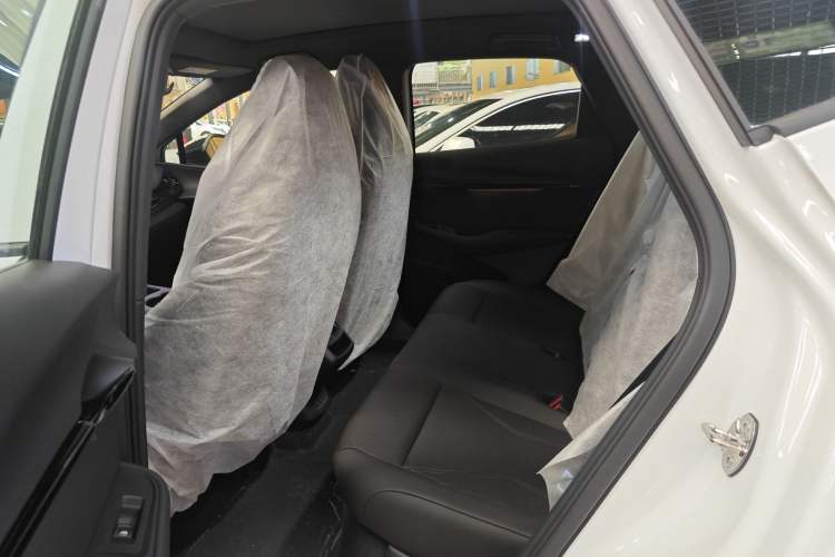 Used Volkswagen ID.UNYX 2024 Revised Pro Long-Range Version Interior 5