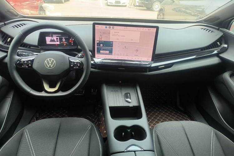 Used Volkswagen ID.UNYX 2024 Pro Long-Range Version Center Console