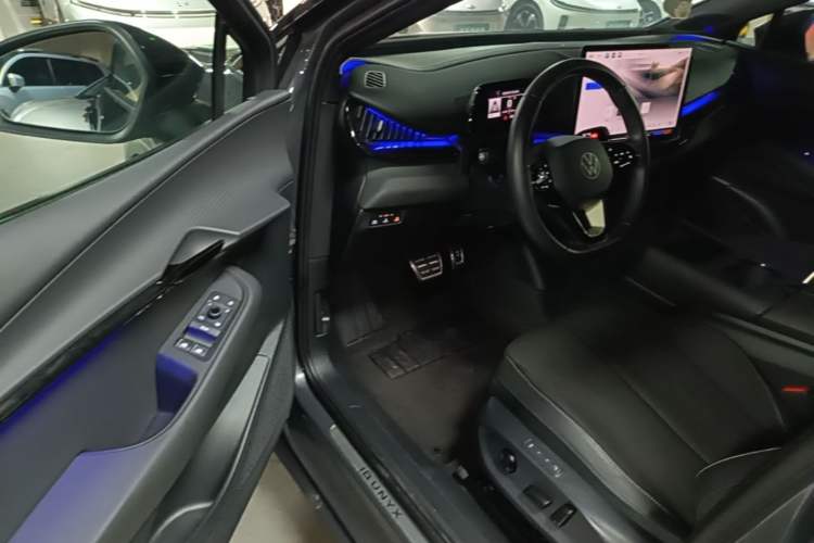 Used Volkswagen ID.UNYX 2024 Revised Pro Long-Range Version Driver Seat