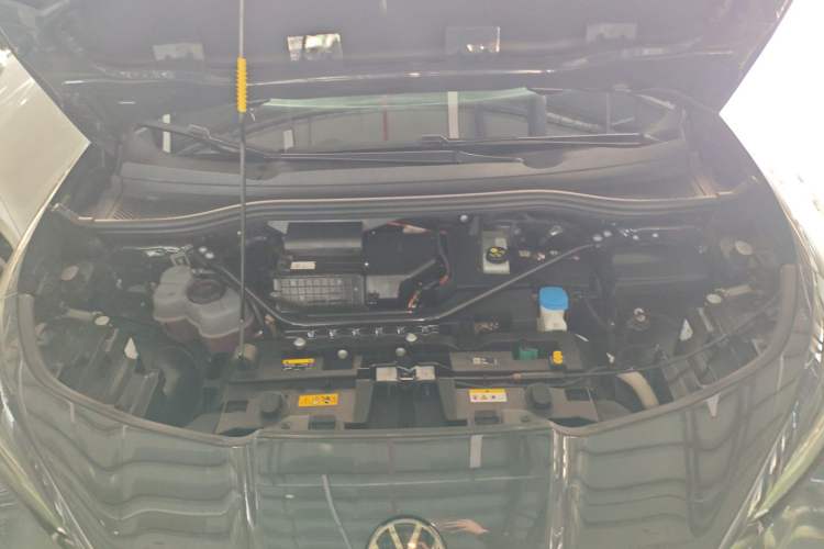 Used Volkswagen ID.UNYX 2024 Pro Long-Range Version Engine Bay