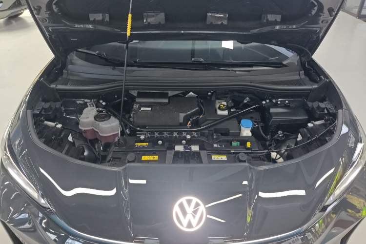 Used Volkswagen ID.UNYX 2024 Pro Long-Range Version Engine Bay